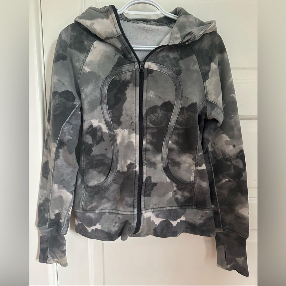 lululemon full zip scuba hoodie
